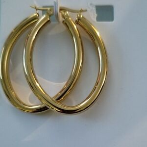 NWT. Stainless Steel. Elegant Gold Hoop Earrings